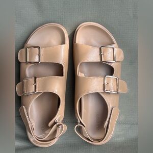 Old navy chunky sandals- ladies size 10- new